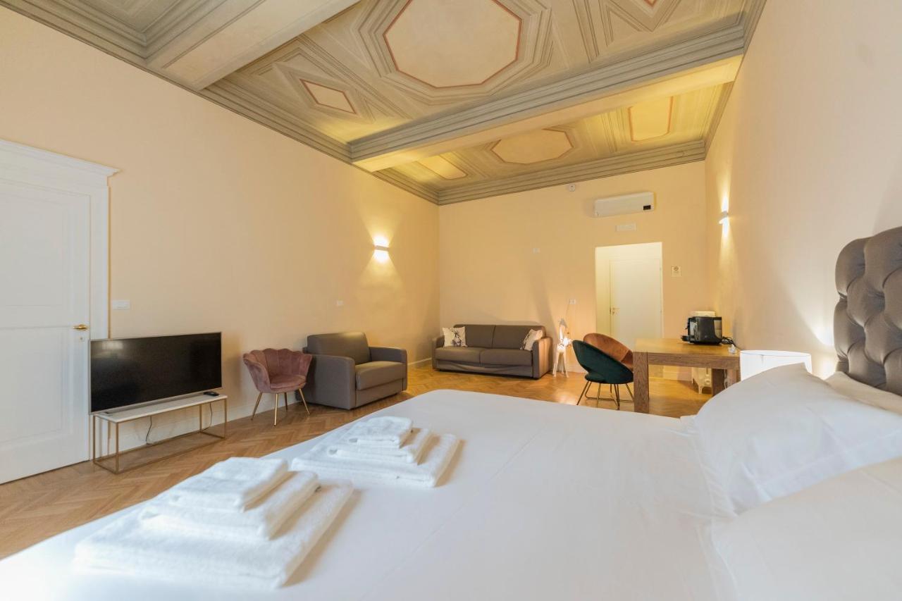 Aldrovandi Luxury Suites And Apartment Bologne Extérieur photo
