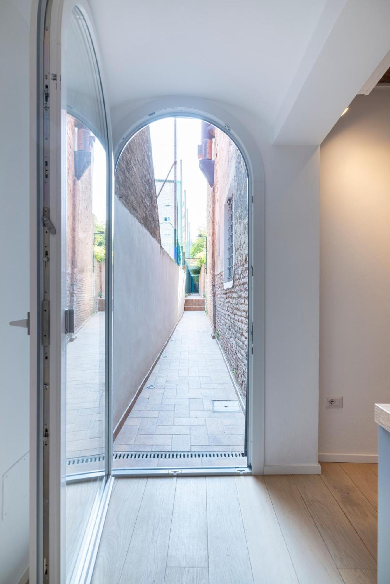 Aldrovandi Luxury Suites And Apartment Bologne Extérieur photo