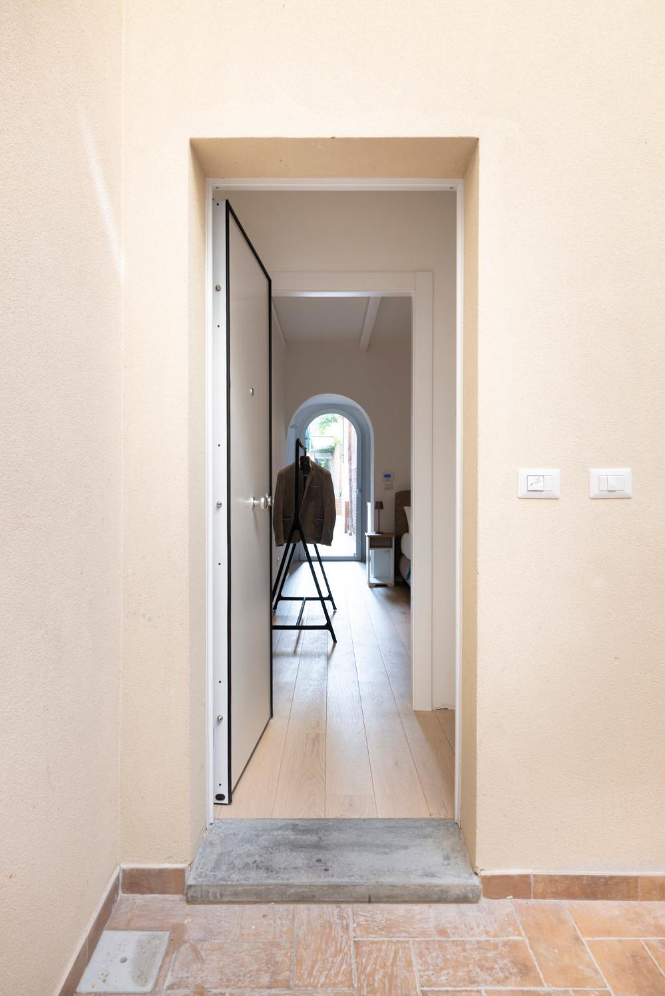 Aldrovandi Luxury Suites And Apartment Bologne Extérieur photo