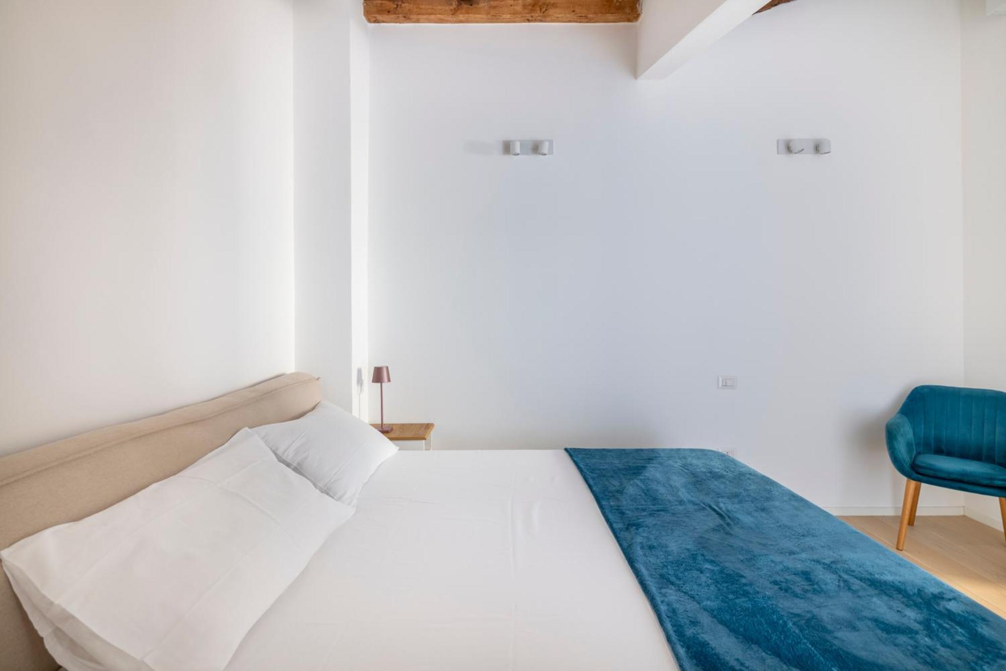 Aldrovandi Luxury Suites And Apartment Bologne Extérieur photo