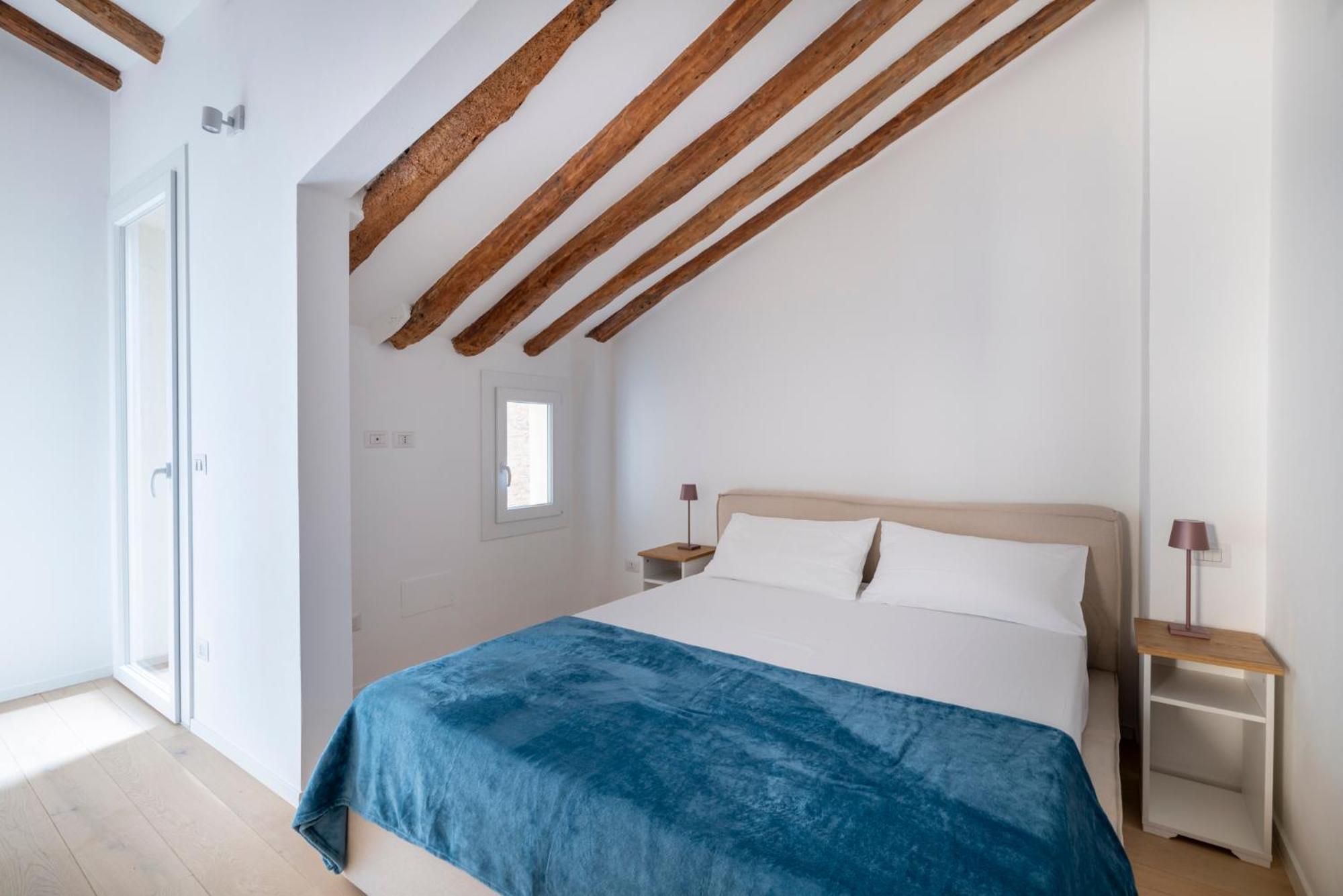 Aldrovandi Luxury Suites And Apartment Bologne Extérieur photo