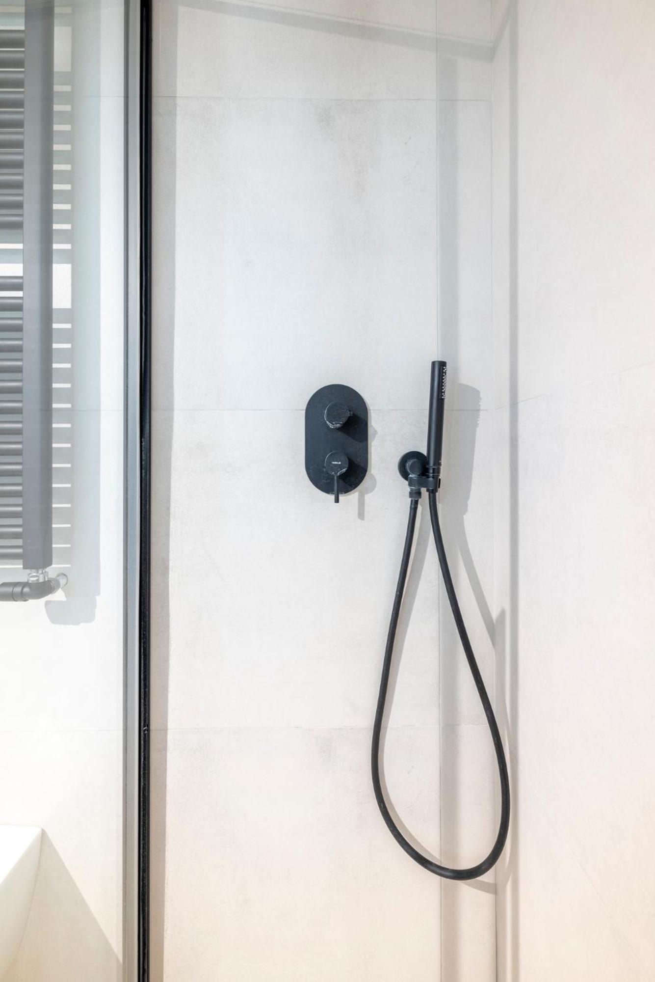 Aldrovandi Luxury Suites And Apartment Bologne Extérieur photo